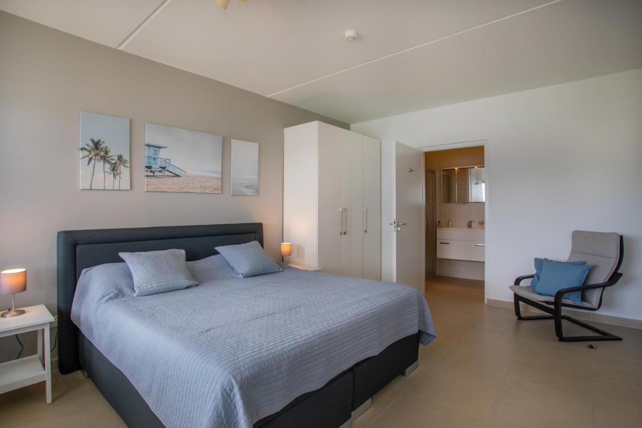 Blue Bay Beach Apartments Dış mekan fotoğraf