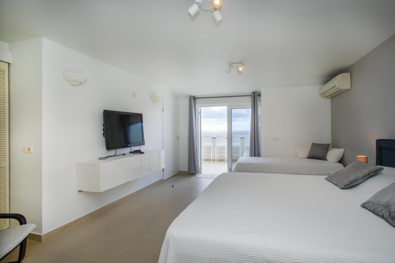 Blue Bay Beach Apartments Dış mekan fotoğraf