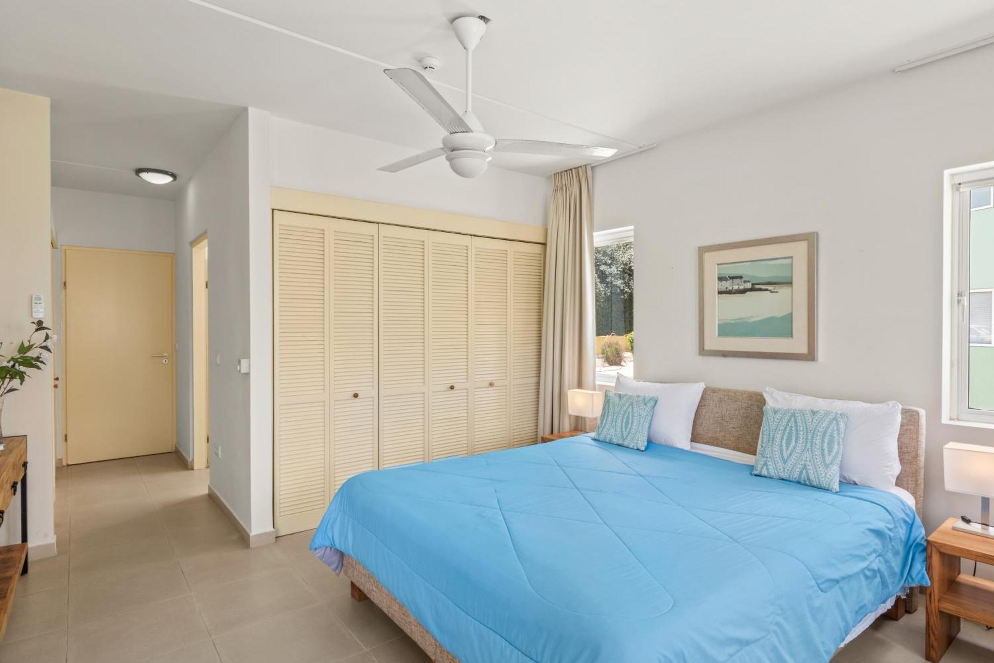 Blue Bay Beach Apartments Dış mekan fotoğraf