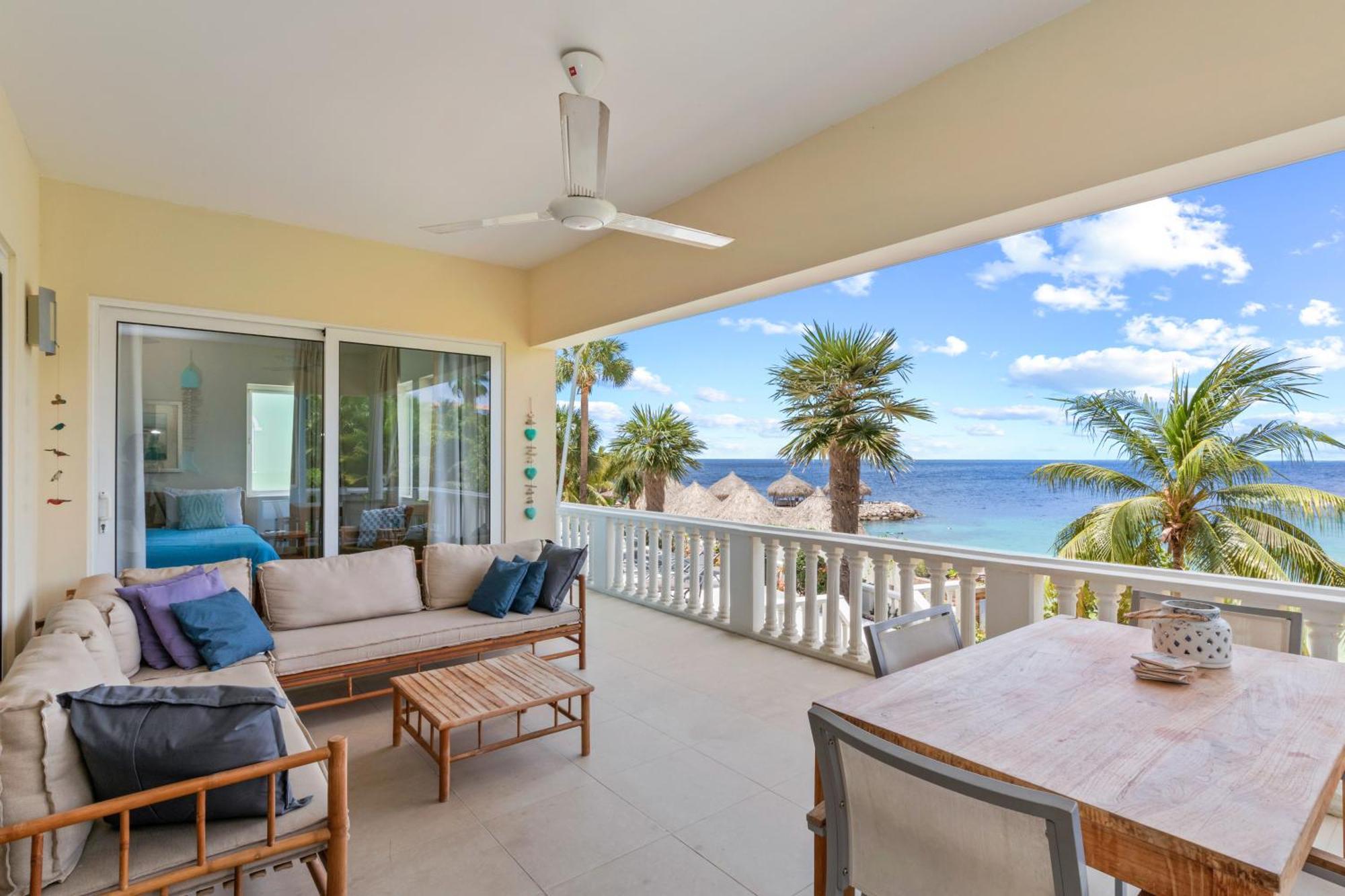 Blue Bay Beach Apartments Dış mekan fotoğraf